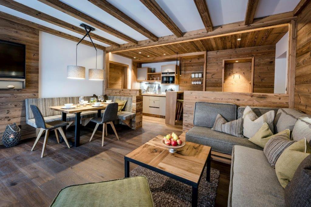Hotel Kaiser In Tirol เชฟเฟา อัม วิลเดนไคเซอร์ ภายนอก รูปภาพ