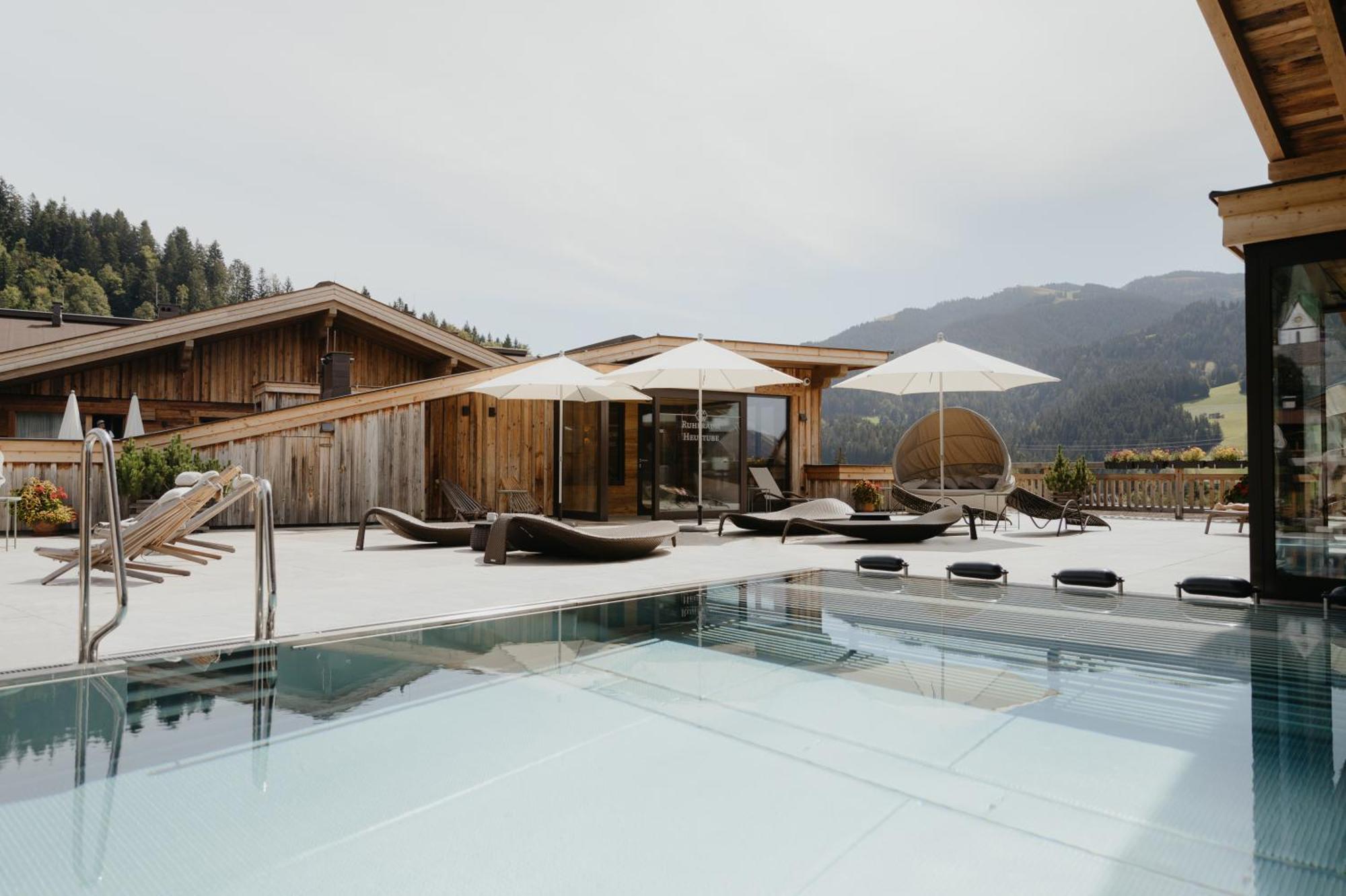 Hotel Kaiser In Tirol เชฟเฟา อัม วิลเดนไคเซอร์ ภายนอก รูปภาพ