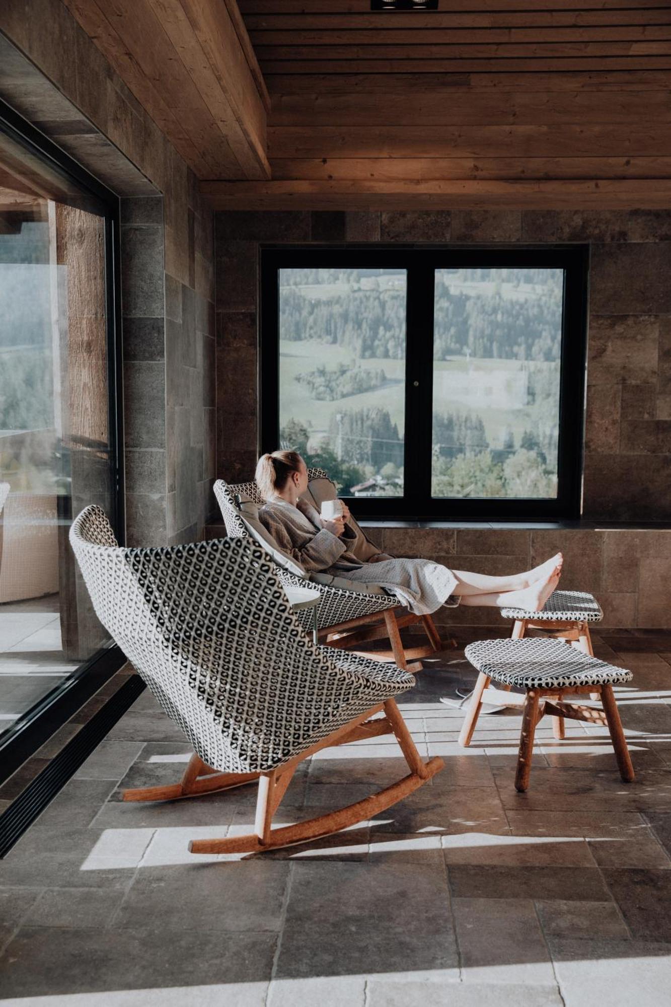 Hotel Kaiser In Tirol เชฟเฟา อัม วิลเดนไคเซอร์ ภายนอก รูปภาพ