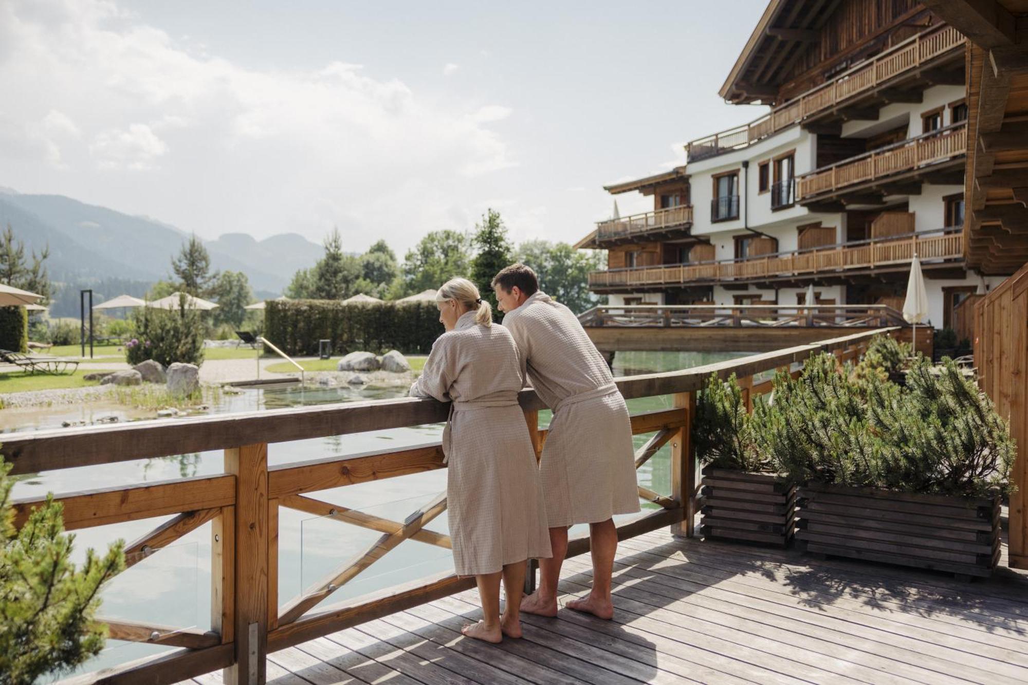 Hotel Kaiser In Tirol เชฟเฟา อัม วิลเดนไคเซอร์ ภายนอก รูปภาพ