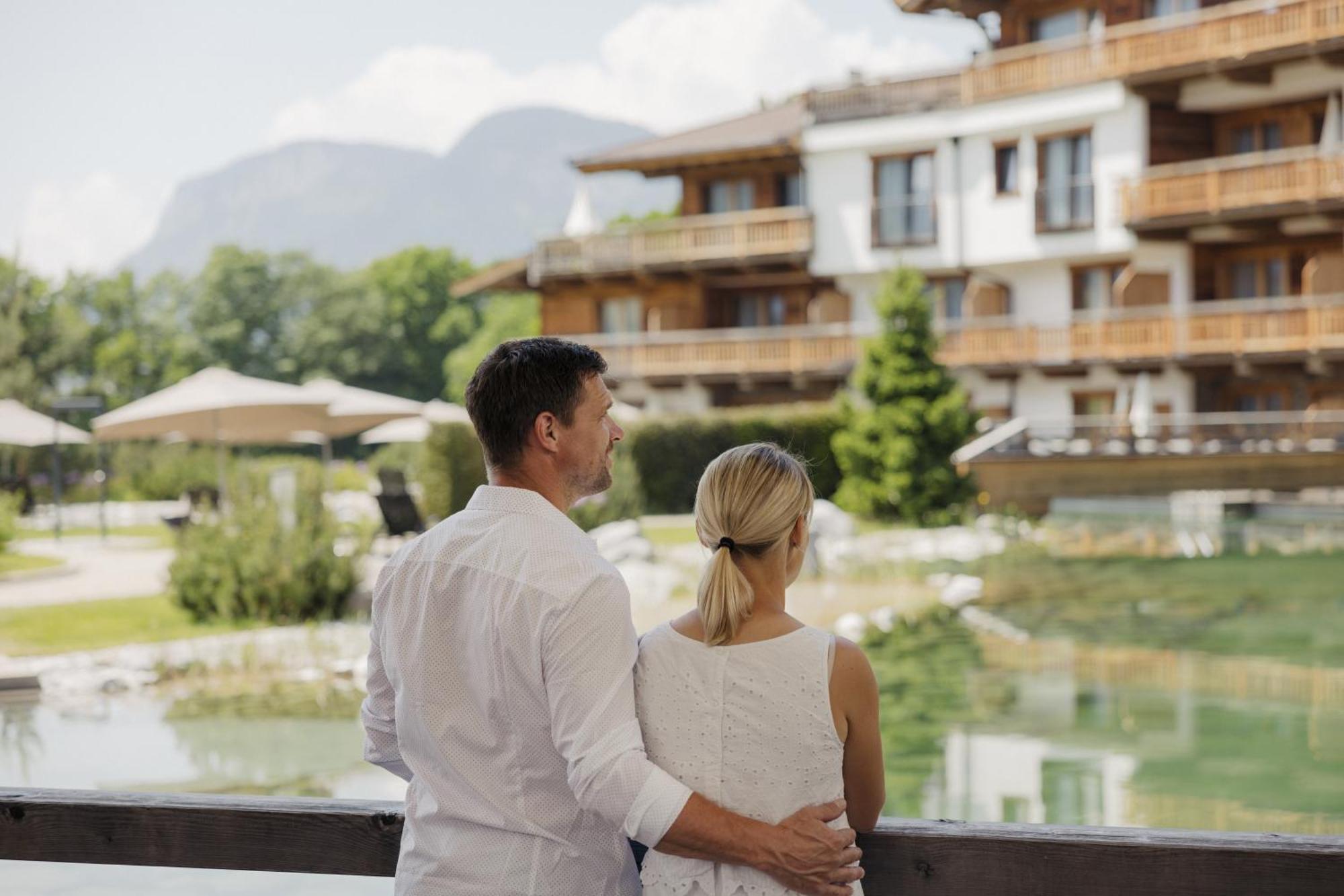 Hotel Kaiser In Tirol เชฟเฟา อัม วิลเดนไคเซอร์ ภายนอก รูปภาพ