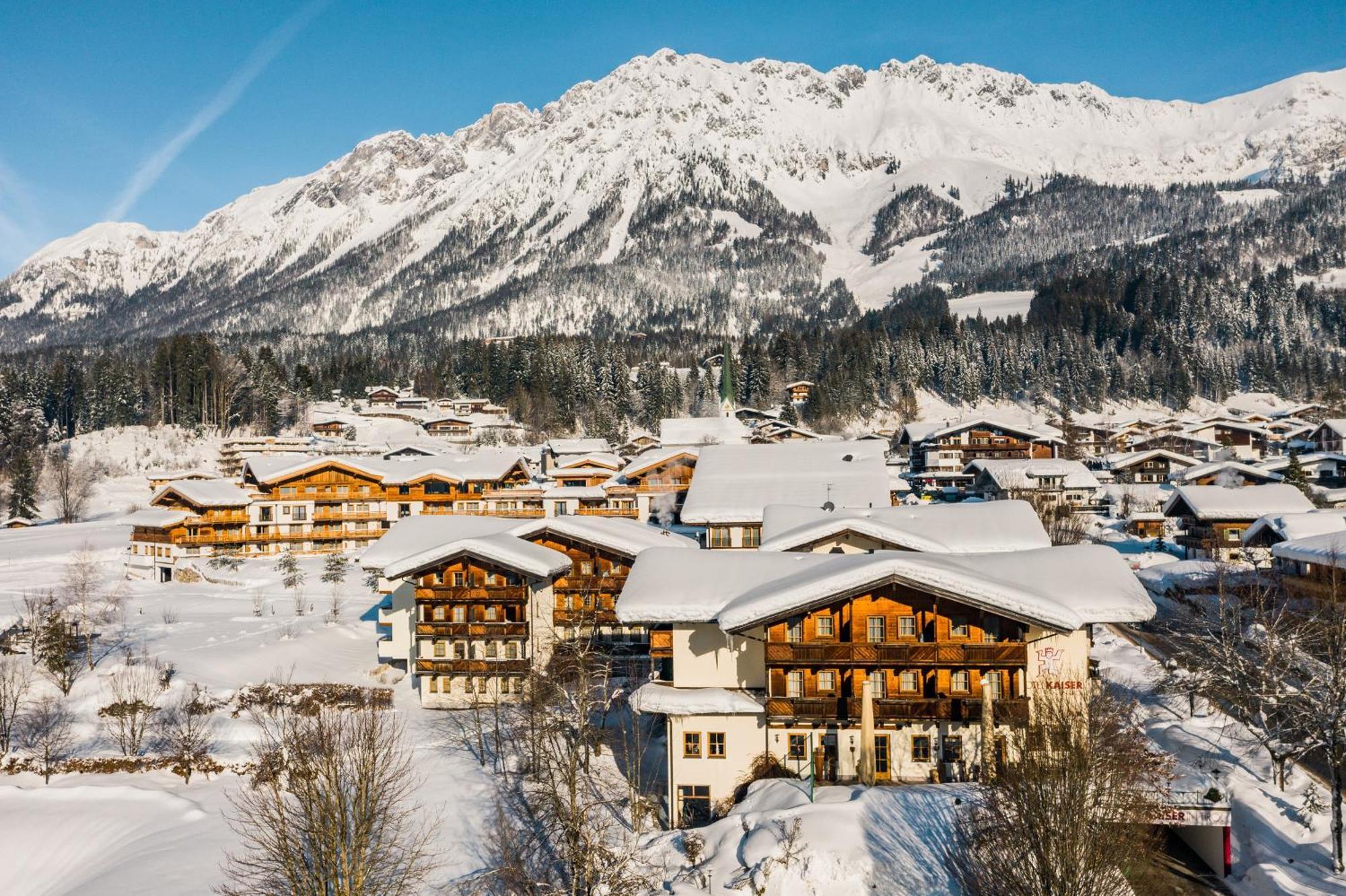 Hotel Kaiser In Tirol เชฟเฟา อัม วิลเดนไคเซอร์ ภายนอก รูปภาพ